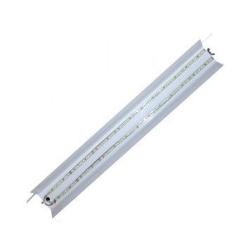 Plafoniera con 2 barre LED montate da 40 cm